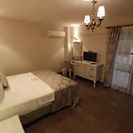 Hotel Livia Ephesus 3*