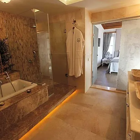 فندق Livia Ephesus (adults Only) 3*